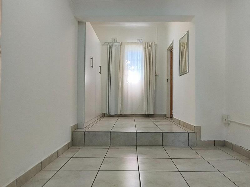7 Bedroom Property for Sale in Mthata Eastern Cape